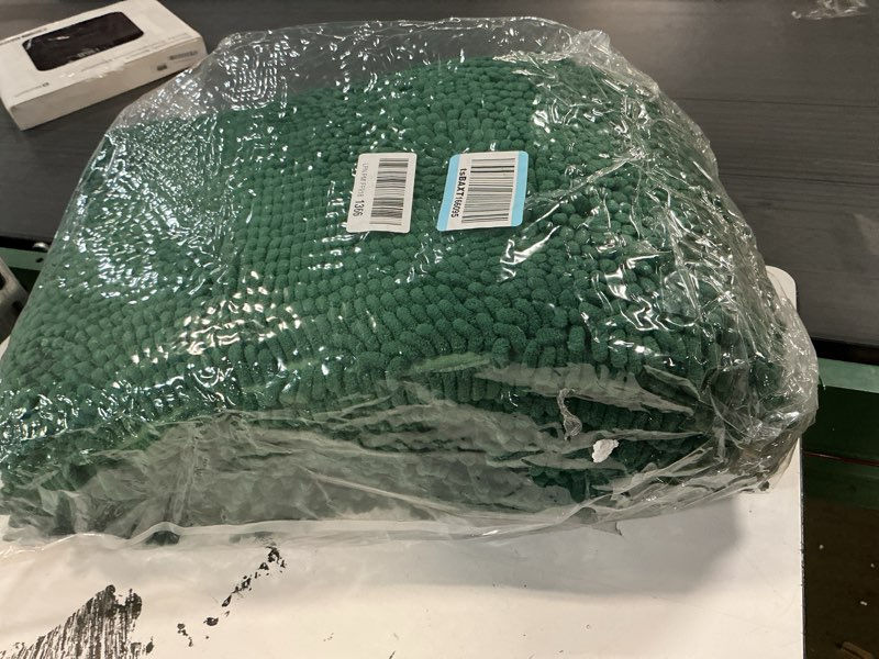 Condition photo showing Good Condition for muddy mat® | super absorbent door mat indoor, microfiber quick dry chenille entryway rug, non-slip front door mat, indoor mats for entryway, machine washable pet rug, dark green xxxl 72"x48" dark green 48" x 72"