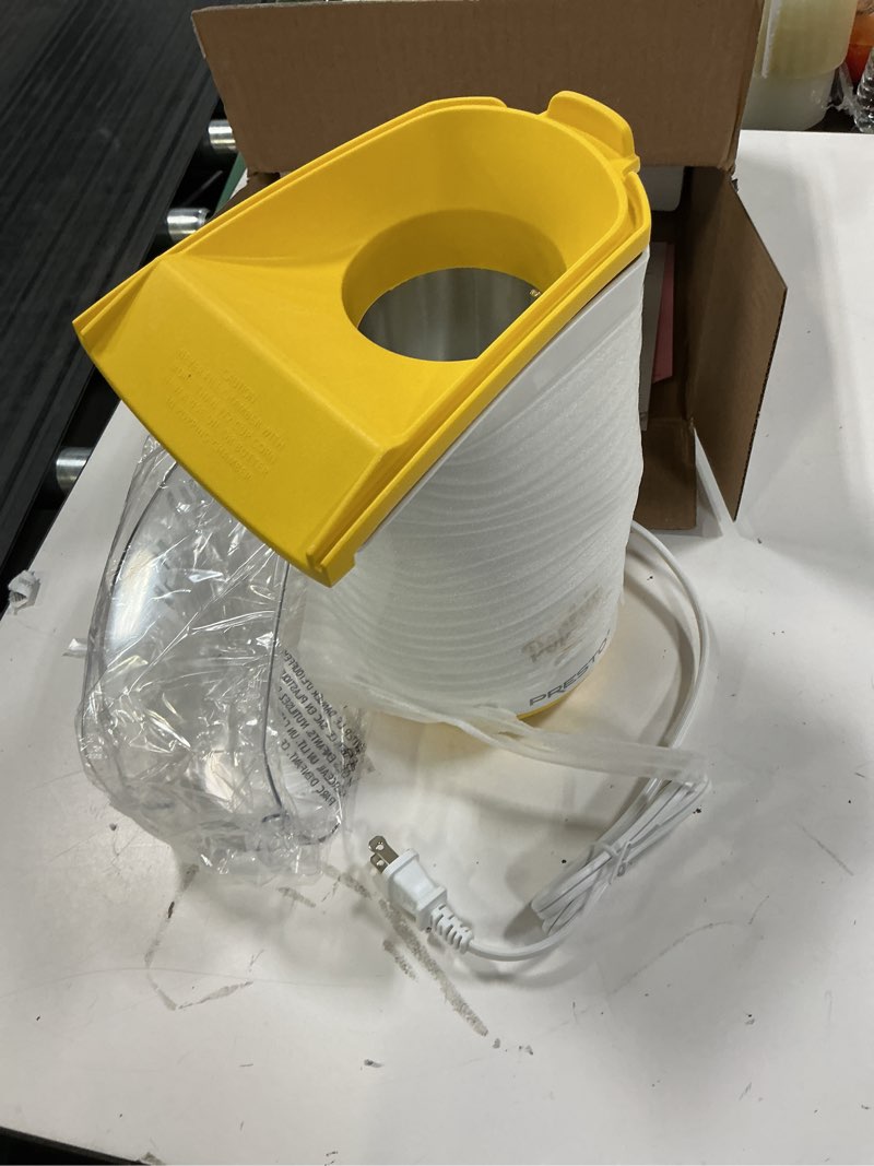 Condition photo showing Good Condition for presto pop lite hot air popcorn popper  04820