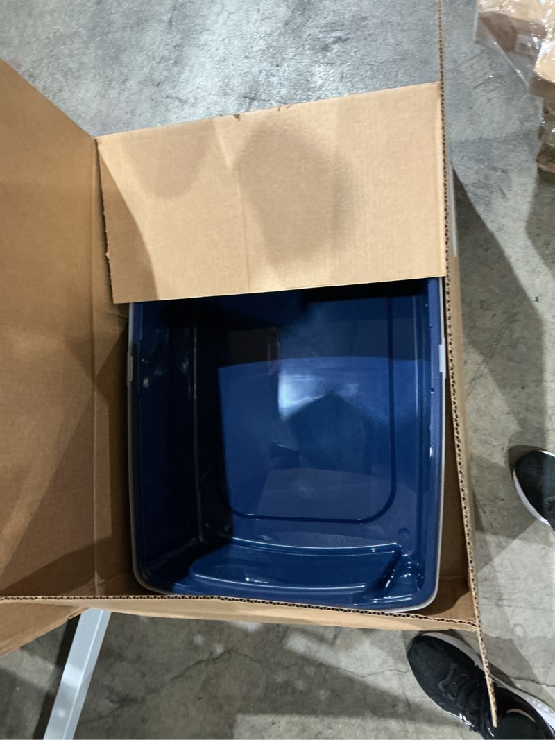 Condition photo showing Good Condition for iris usa cat litter box xx-large open top with high sided walls tall scatter shield scoop included easy clean plastic pan for big cats kittens multi-cat households 30"l x 20"w x 14"h navy xxl navy