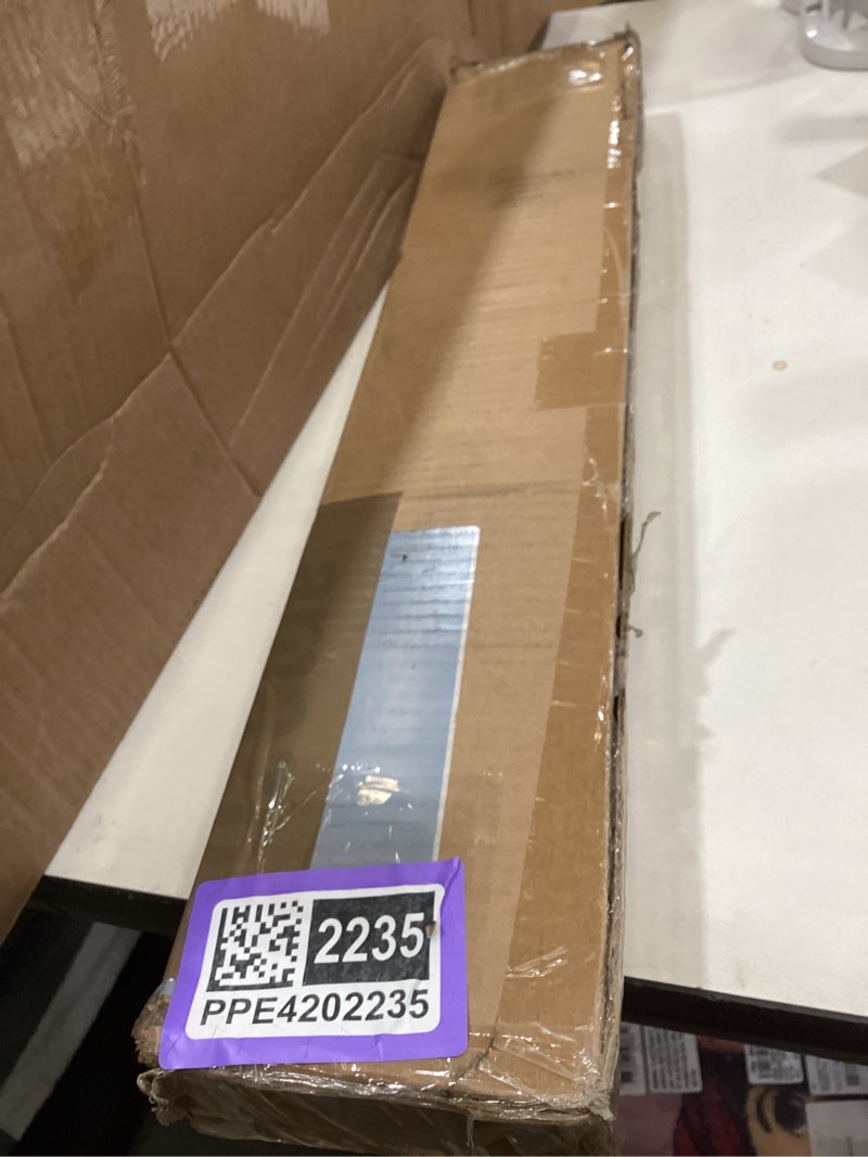 Condition photo showing Good Condition for cordless mini blinds