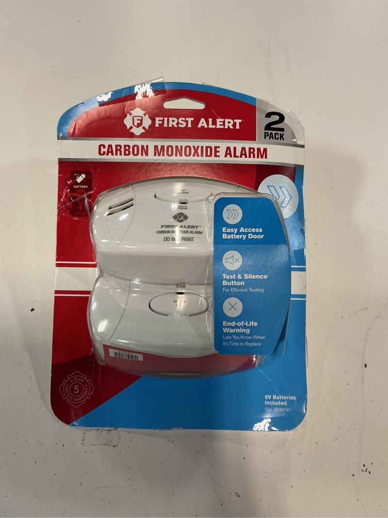 Condition photo showing Good Condition for first alert battery-powered electrochemical carbon monoxide detector