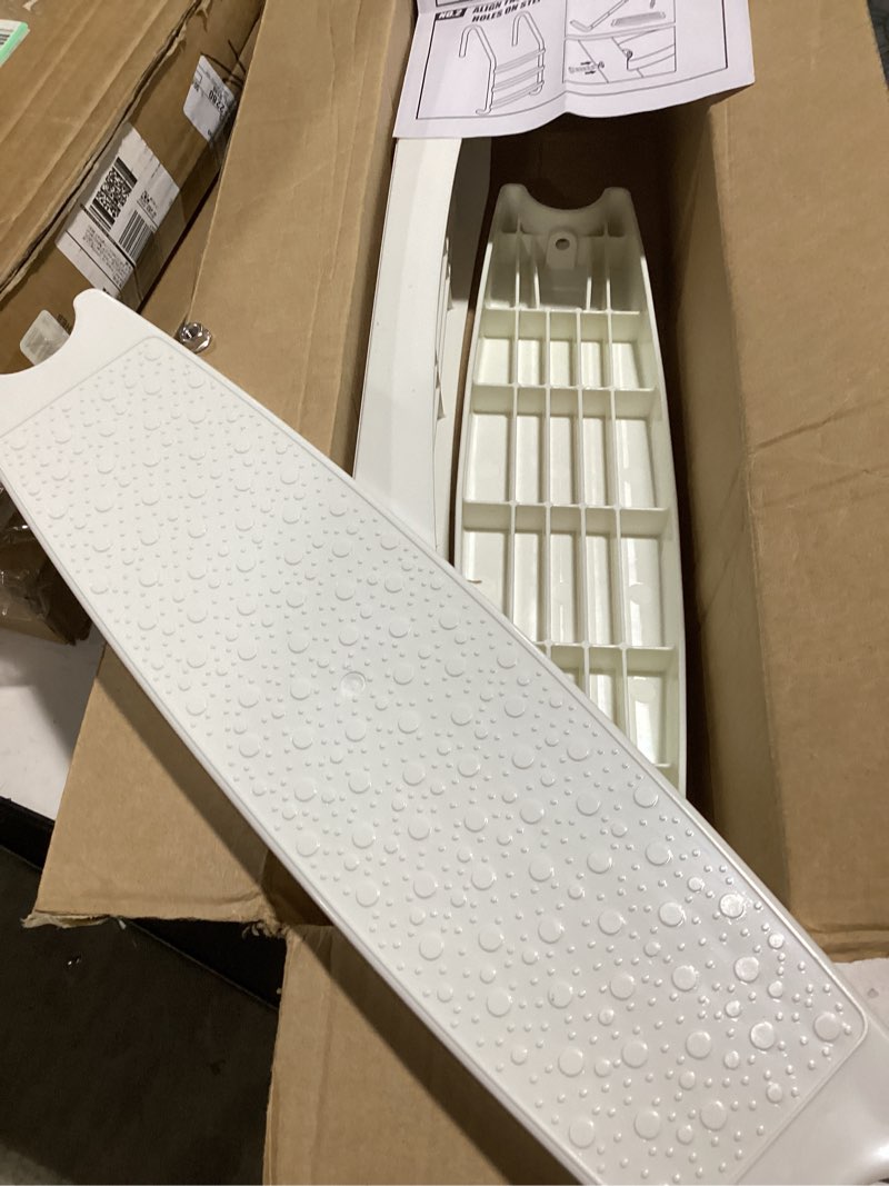 Replacement pool ladder steps with screws
