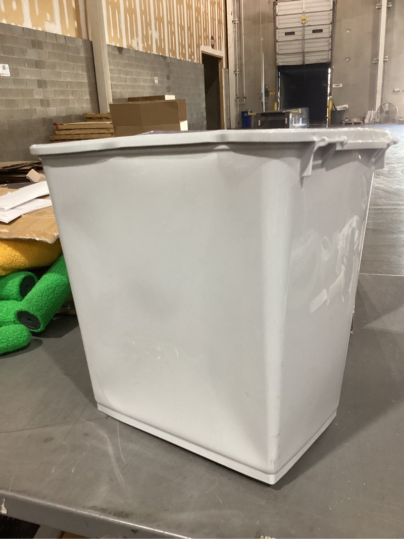 Condition photo showing As Is for trashcan