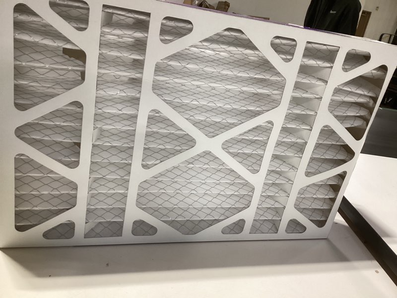 Condition photo showing New/Like New for filtrete 16 x 25 x 4 merv 12 1550 mpr allergen, bacteria and virus electrostatic pleated air filter item #120715 | model #dp01-case