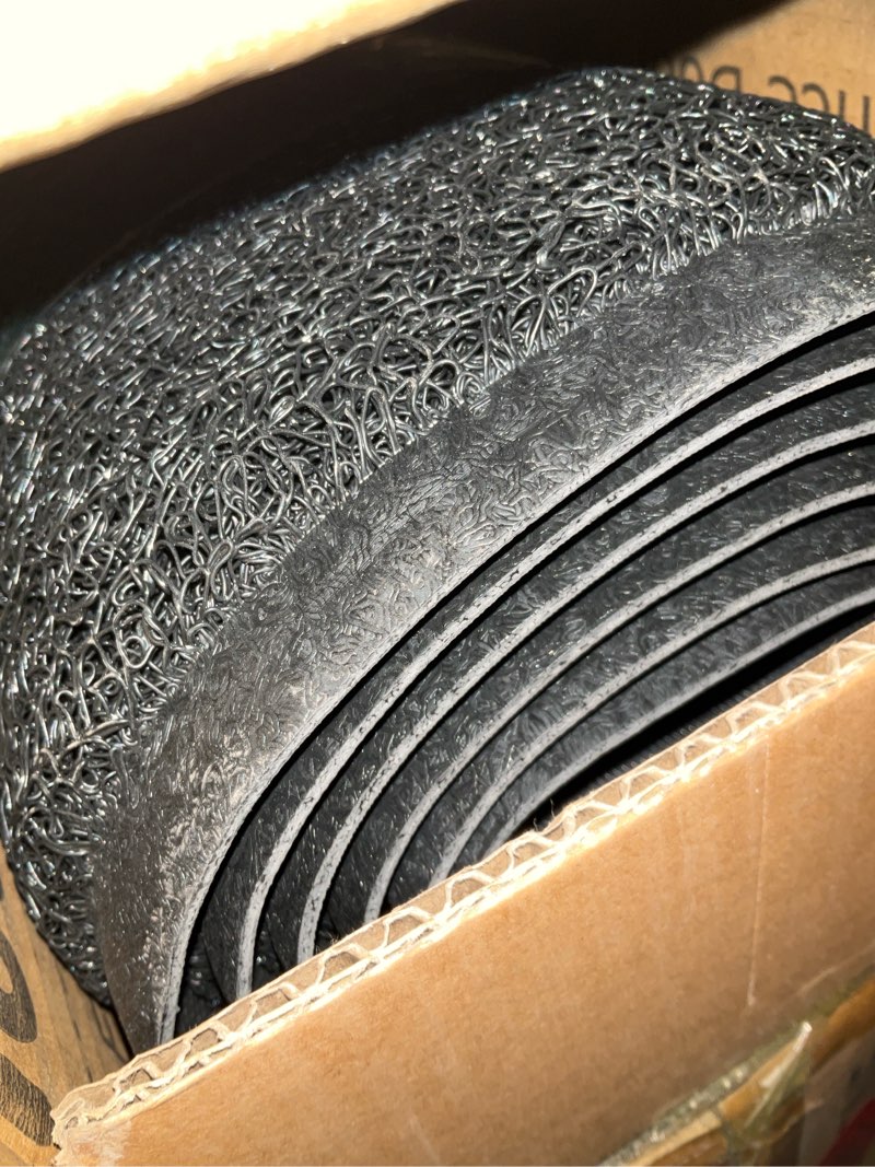 Condition photo showing Good Condition for Sturdy Front Door Mat, 24" x 72" Heavy Duty Outdoor Indoor Mats to Trap Dirt and Moisture, Non-Slip Waterproof Door Mat Inside Entrance, Washable Welcome Mats for Home Entryway?Black?