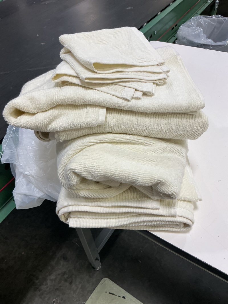 Condition photo showing Good Condition for quince turkish ribbed quick dry bath towel bundle color: ivory