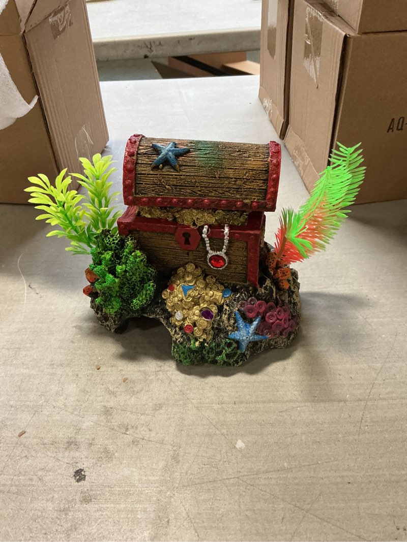 Glofish experience the glo  glofish cycle xl treasure chest  AQ-78020