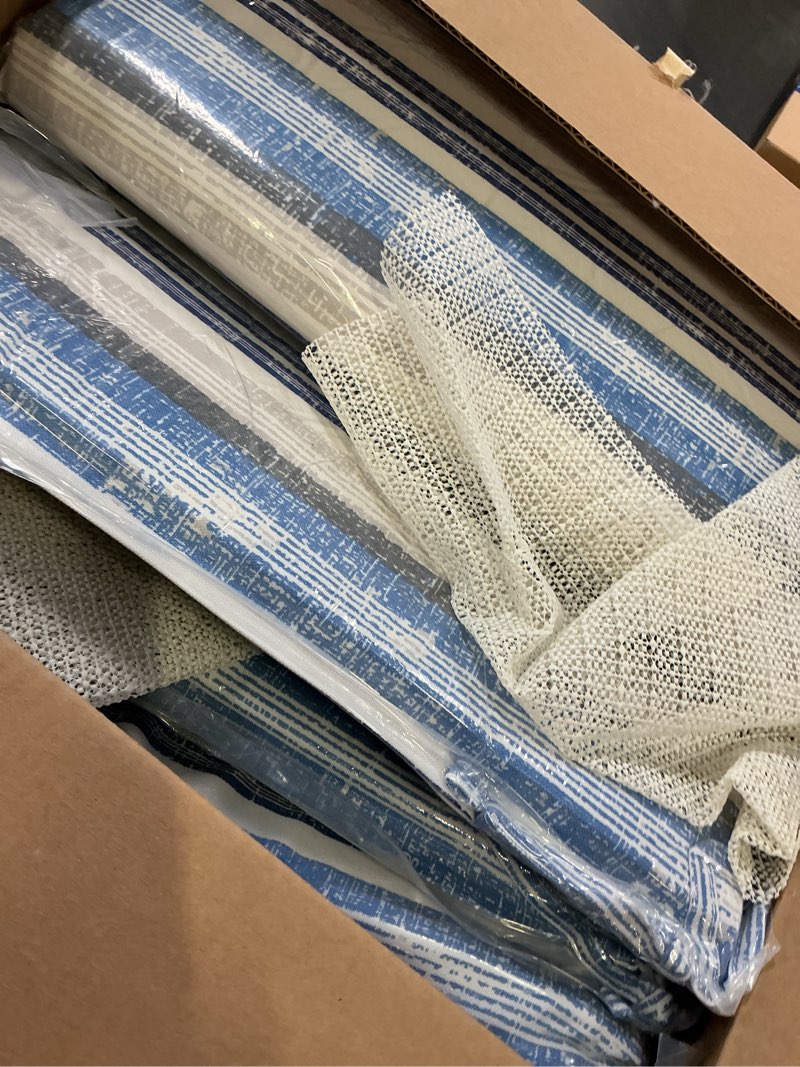 Condition photo showing New/Like New for lvtxiii outdoor chair cushions, fade-resistant patio furniture cushions outdoor chair pads with ties for dining chairs and garden furniture use, 18.5"x16"x2" 4 pack, stripe layered blue 18.5"x16"x2" ( set of 4 ) stripe layered blue