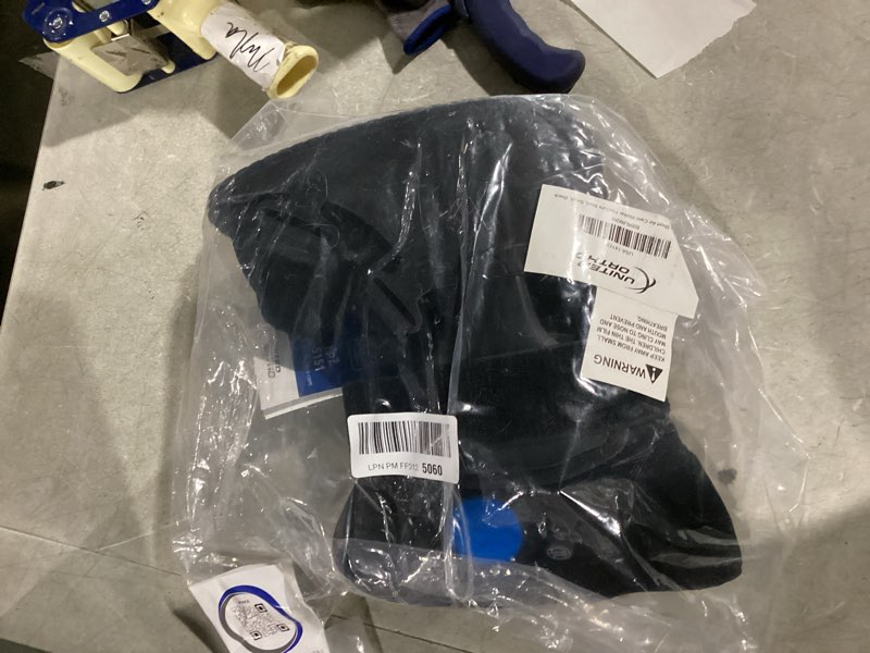 Condition photo showing Good Condition for united ortho short air cam walker fracture boot, small, black black small boot