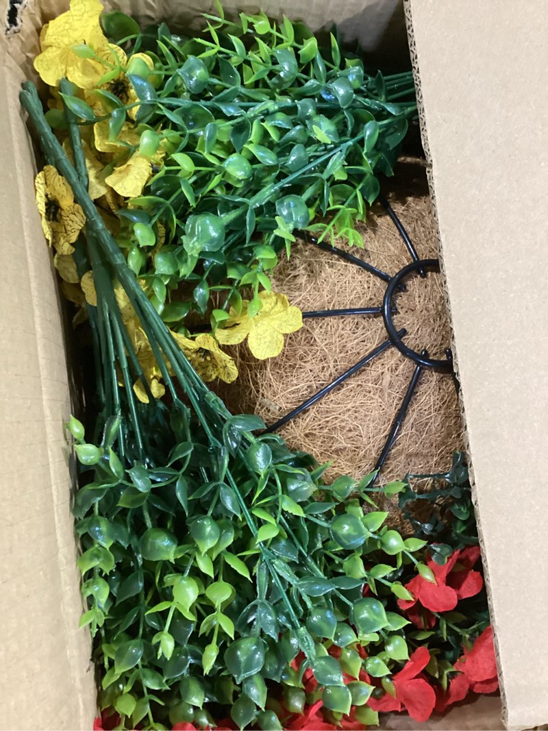 Condition photo showing Good Condition for artificial hanging flower for outdoors, fake hanging basket for outside,1 hanging basket with 13 pcs faux silk flowers for porch, balcony and patio decor(mixed) mixed hanging artificial flower(1 pcs)