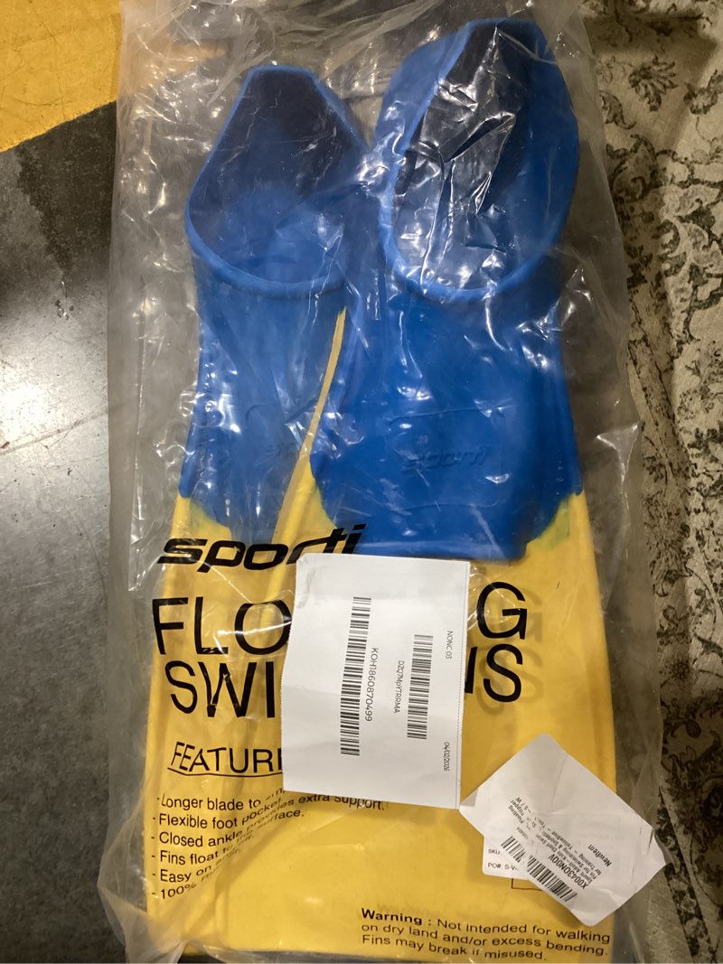 Floating swim fins