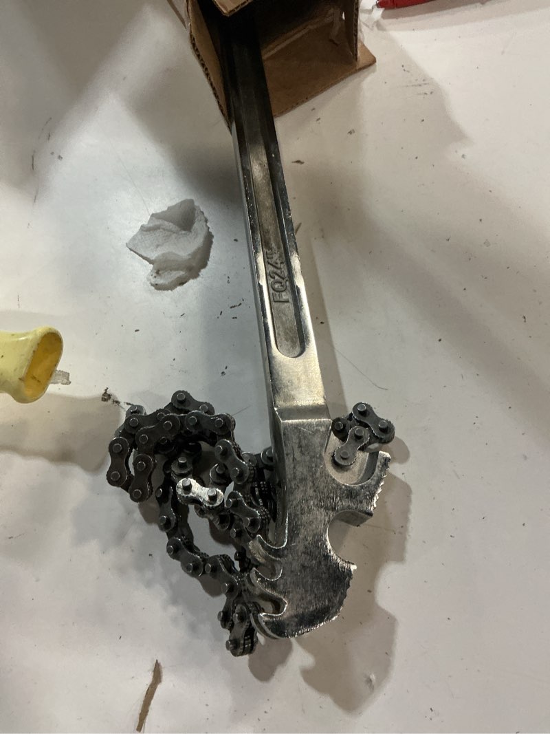 Condition photo showing As Is for 24inch chain wrench carbon steel chain pipe wrench heavy duty 6.7 inch diameter capacity chain strap filter wrench 4.9