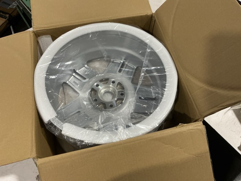 Condition photo showing Good Condition for new single 17x6.5 inch 17 inch 17" premium aluminum alloy wheel rims fit for 2006 2007 2008 2009 2010 2011 2012 2013 chevrolet impala, aly05071u10n, direct fit oe stock specs, silver