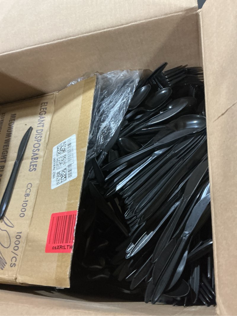 Condition photo showing Good Condition for 1,000 Plastic Disposable Cutlery Bulk Variety Pack Black Medium Weight Includes 334 forks, 333 knives, 333 soup spoons, Disposable Silverware Plastic Cutlery Combo Pack Black