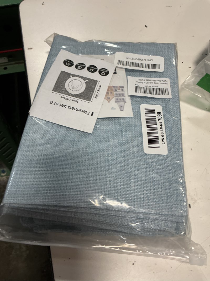 Condition photo showing Good Condition for demetex blue placemats set of 6 heat resistant farmhouse burlap placemats washable cloth place mat dining table plate mats for kitchen table decor, blue placemats set of 6 blue