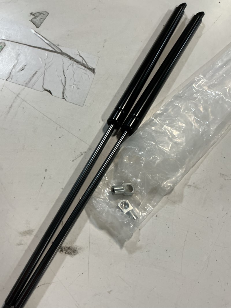 Condition photo showing Good Condition for Motoforti 20inch/500mm 111Ib/500N/50kg Lift Supports Struts Gas Springs for Car Tailgate Camper Lid 