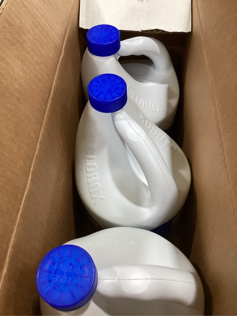 Condition photo showing Good Condition for clorox, clo30966ct, commercial solutions germicidal bleach, 3 / carton, clear