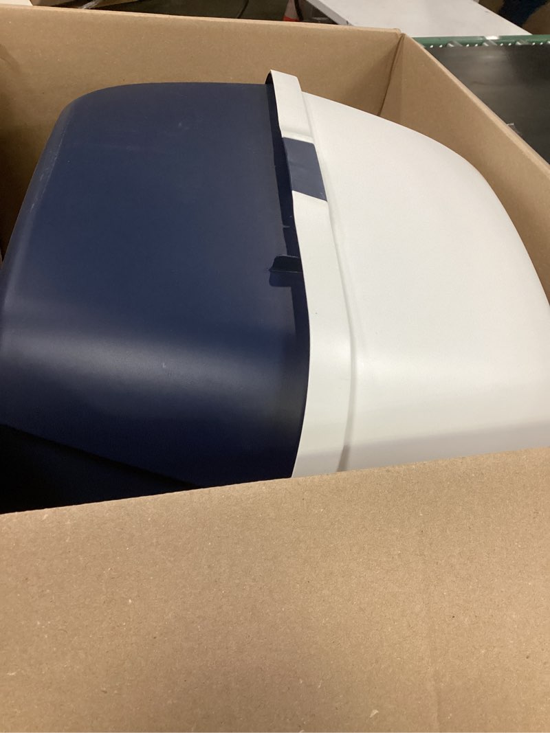 Condition photo showing Good Condition for iris usa cat litter box large with front door flap, covered enclosed litter box enclosure with scoop, handle & buckles for portability & privacy, hidden litter pan, navy jumbo enclosed navy
