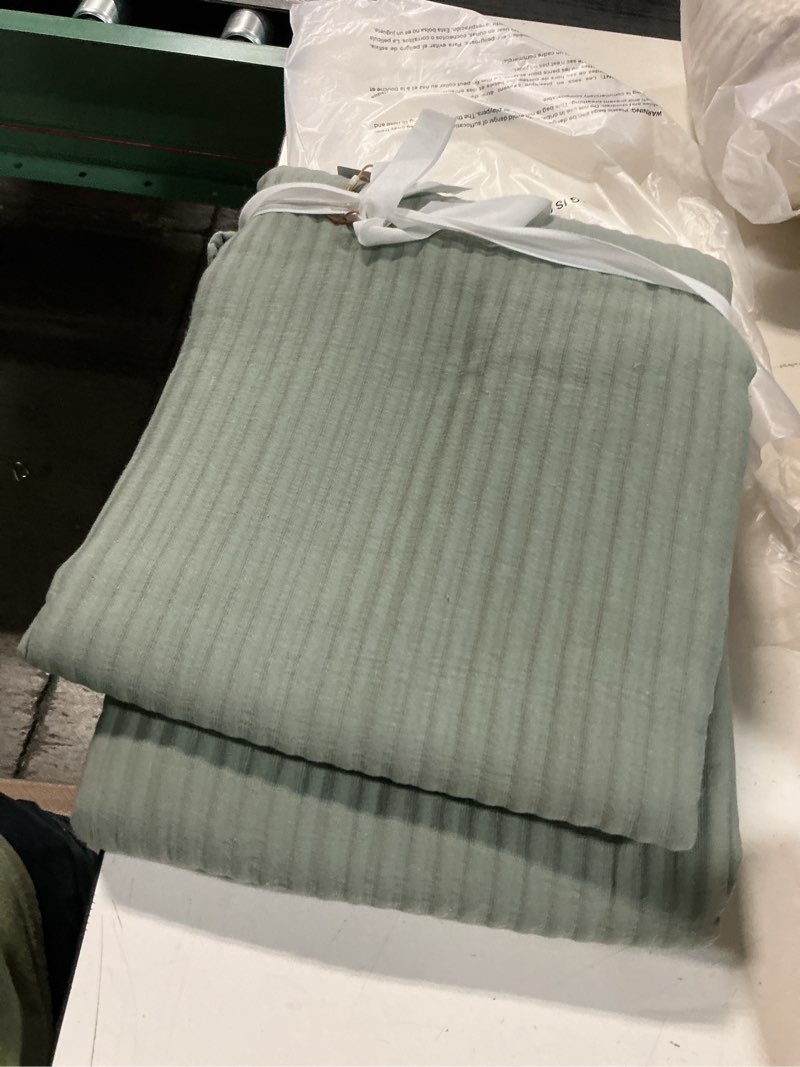 Condition photo showing Good Condition for organic cotton matelasse coverlet, full/queen, dried sage