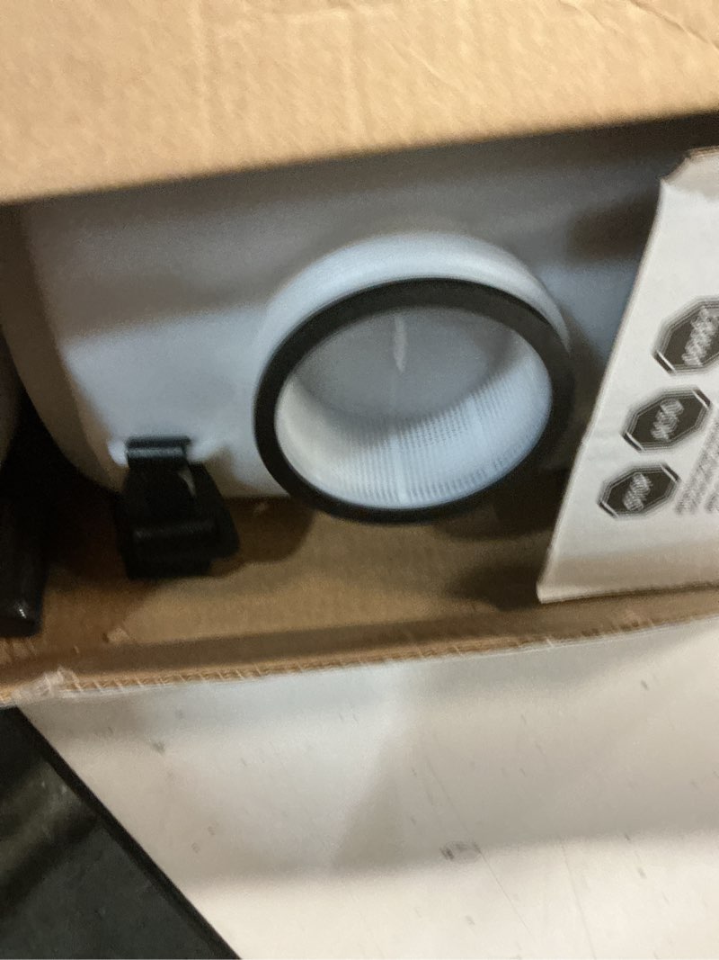 Condition photo showing Good Condition for chapin 60114 backpack sprayer, 4?gallon pump sprayer, translucent poly tank, 3?stage filtration, adjustable poly cone nozzle & 20" wand for lawn & garden weed, pest & fertilizer applications