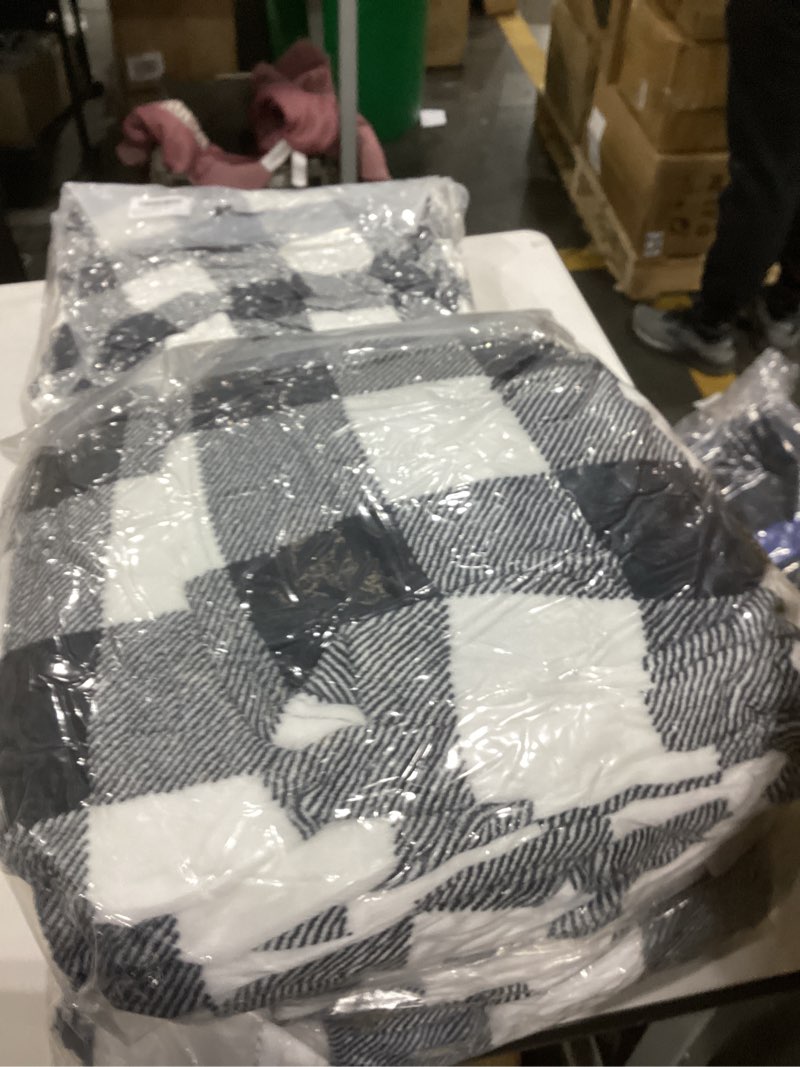 Condition photo showing Good Condition for Preboun 6 Pack Fleece Throw Blankets, Buffalo Plaid Lightweight Throws for Sofa, Travel, Office & Bulk Use(50 x 60 Inch,Black and White) Black and White 50 x 60 Inch