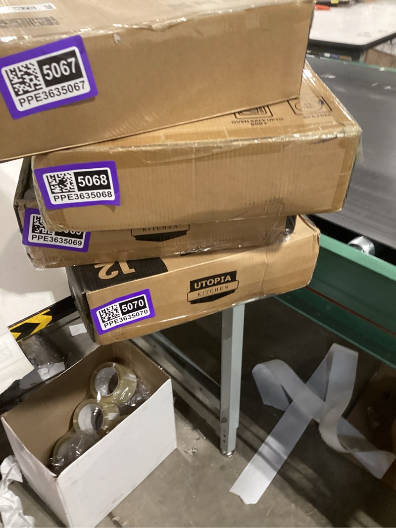 Condition photo showing New/Like New for Utopia Kitchen Saute Frying Pan 12 Inch, Cast Iron Chefs Pan, Pre Seasoned Cast iron Skillet With Lid, Safe Grill Cookware for Indoor & Outdoor Use, Black