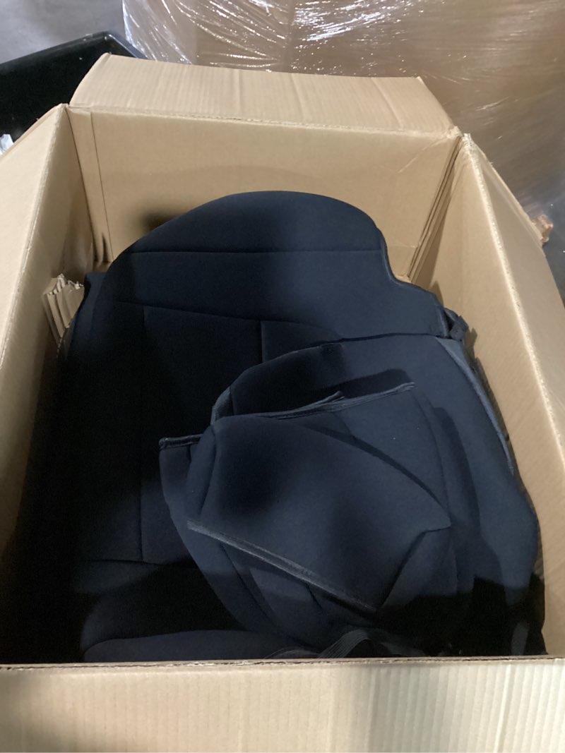 Condition photo showing Good Condition for Rough Country Neoprene Seat Covers for Chevy Silverado/GMC Sierra 1500 (2019–2026) w/Rear Cup Holder - Waterproof, UV-Resistant, Foam Padded, Front & Rear Row Cover Set