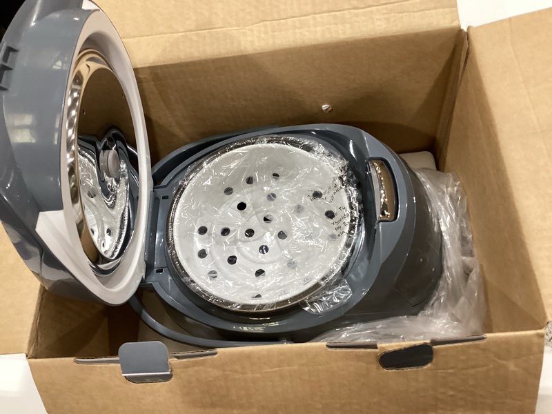 Condition photo showing Good Condition for yum asia panda mini rice cooker with ninja ceramic bowl and advanced fuzzy logic (3.5 cup, 0.63 litre) 4 rice cooking functions, 4 multicooker functions, digital led display - 120v cobalt grey