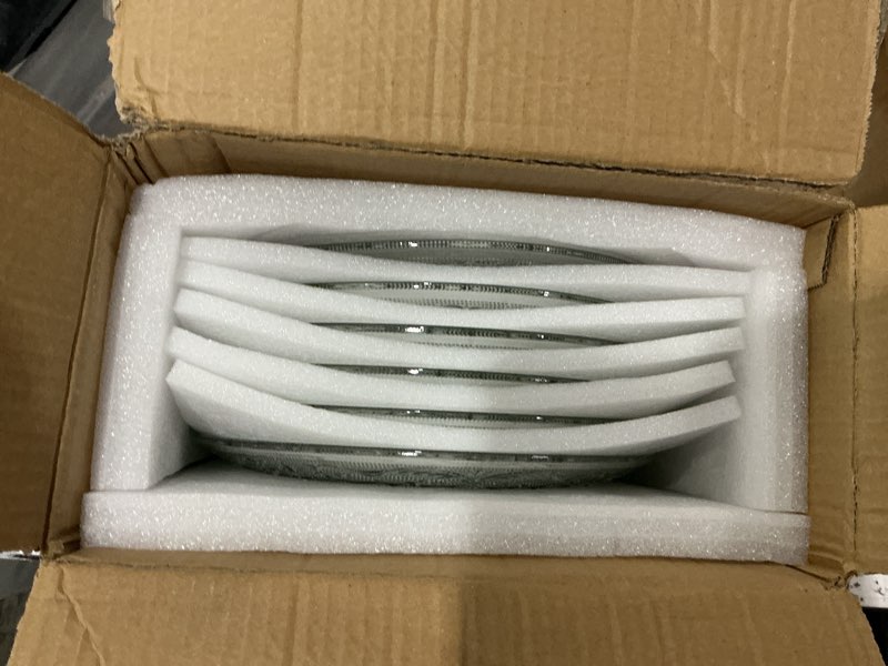 Condition photo showing New/Like New for elsjoy 6 pack 10 inch large glass dinner plate, clear round serving plate vintage embossed dinnerware for salad, pasta, fruits