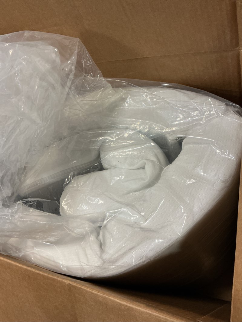 Condition photo showing Good Condition for Novilla Foldable Mattress, Single Size Comfort Foam Trifold Mattress with Cloud Design Cover, 4 Inch Folding Mattress for Back Pain Relief, Suitable for Camping, RV Travel