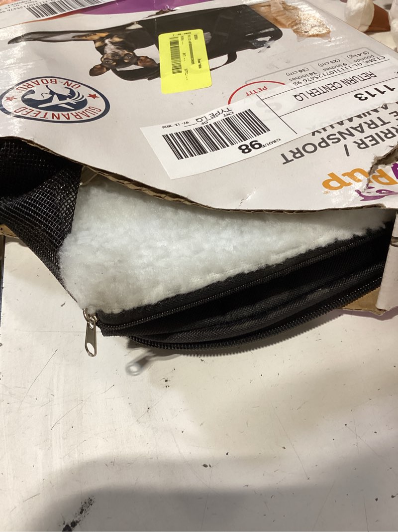 Condition photo showing Good Condition for trustypup pet carrier, small