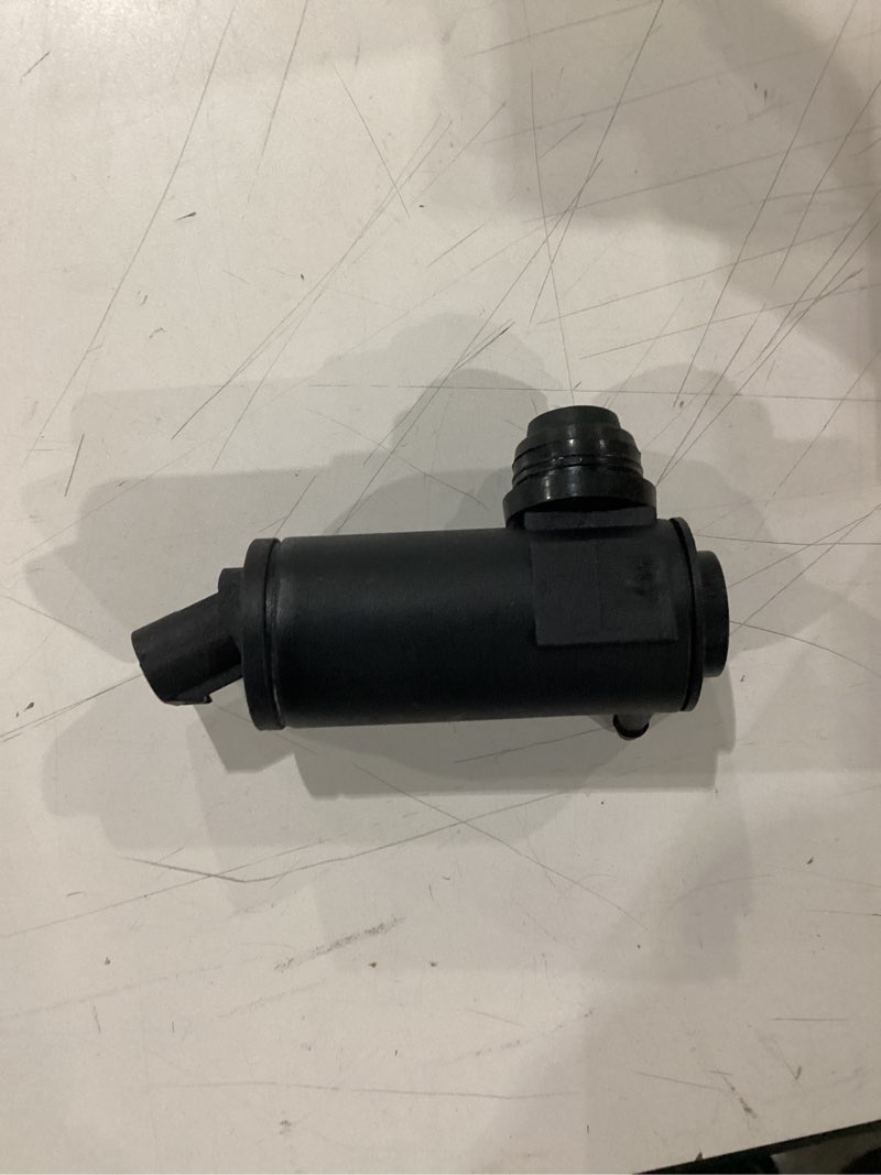Condition photo showing Good Condition for Windshield Washer Motor Pump Compatible with Civic EX, LX, Si, Sport Insight 76806-TBA-A01 with Grommet