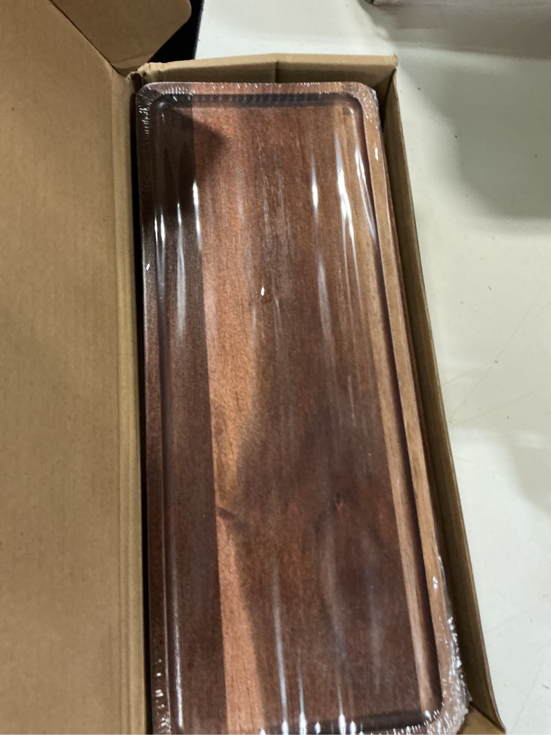 Condition photo showing Good Condition for 13.8 inch solid wood serving platters and trays of natural acacia wood log charcuterie boards,cheese board