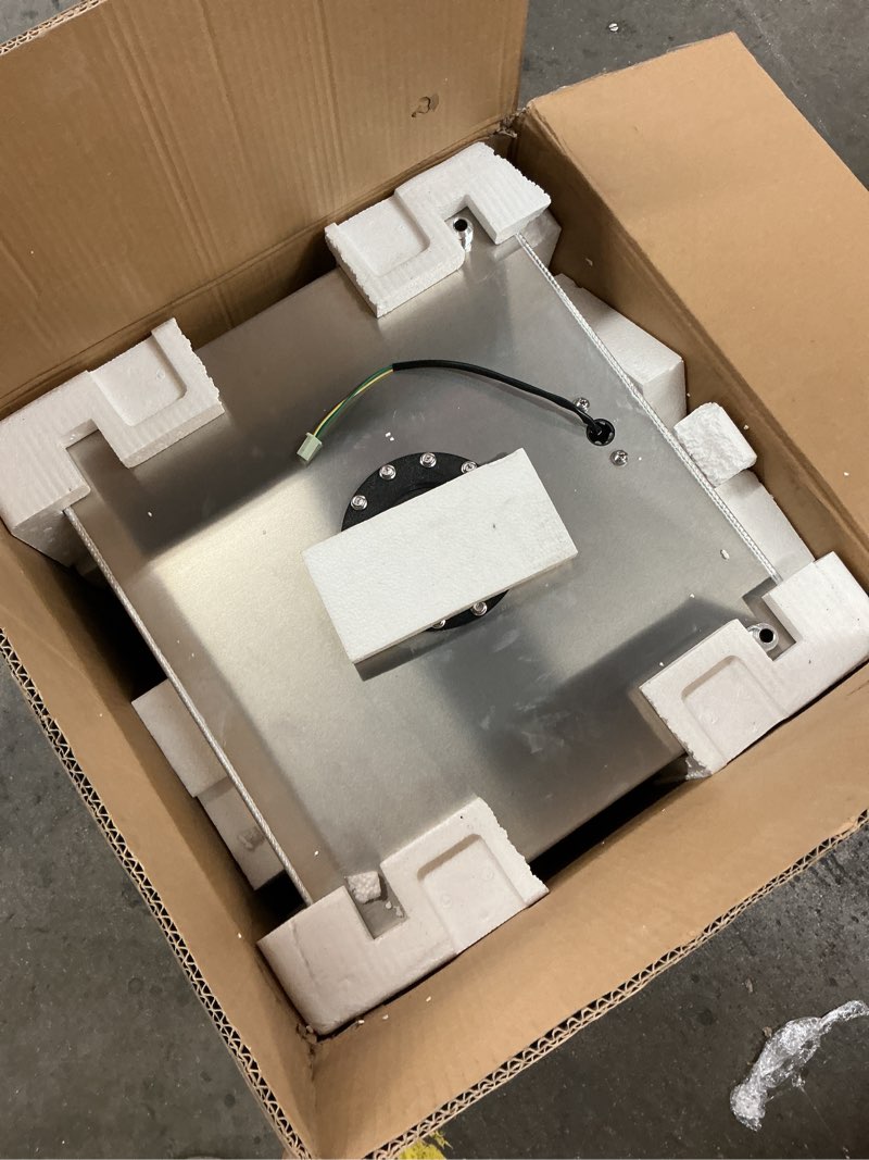 Condition photo showing Good Condition for 15 Gallon Fuel Cell Aluminum Polished with Cap Level Sender Silver