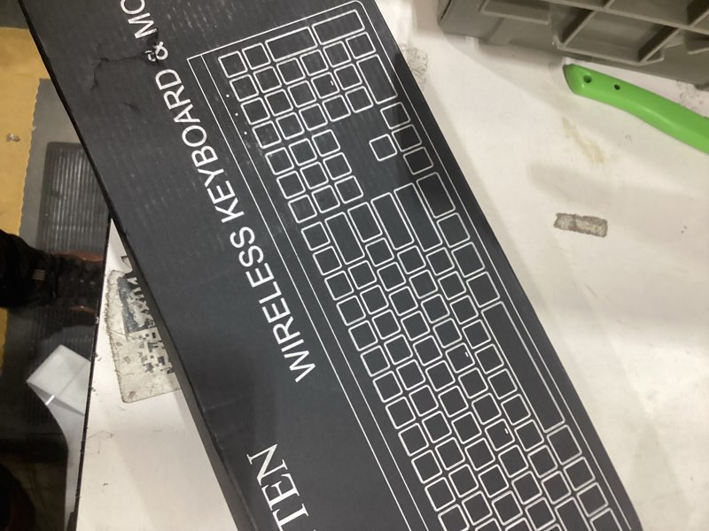 Wireless Keyboard and Mouse Combo, Full-Size Slim Keyboard with Numeric Keypad, Calculator Button, 2