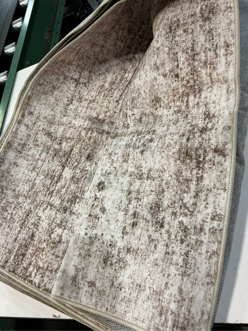 Condition photo showing Good Condition for cochyean 5x7 area rugs for living room, modern abstract bedroom rugs,stain resistant 5x7 rug, non-slip backing rugs for bathroom,light brown light brown 5' x 7' (rectangular)