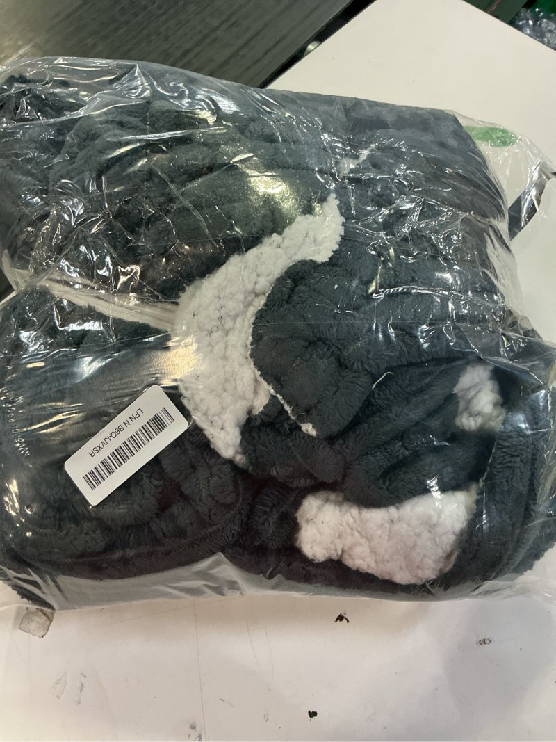 Condition photo showing Good Condition for Heated Blanket Electric Throw, Soft Flannel Heating Blanket with 8 Hours Auto Off 10 Fast Heating Levels Machine Washable Sherpa Heated Blanket with Overheating Protection