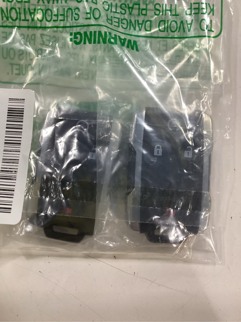 Condition photo showing Good Condition for Machanmagic Key Fob Replacement Compatible for Chevy Silverado GMC Sierra 1500 2500 HD 3500 HD 2014-2020 Chevrolet Colorado GMC Canyon 2015-2021 Car Keyless Entry Remote Start Control 2 Sets