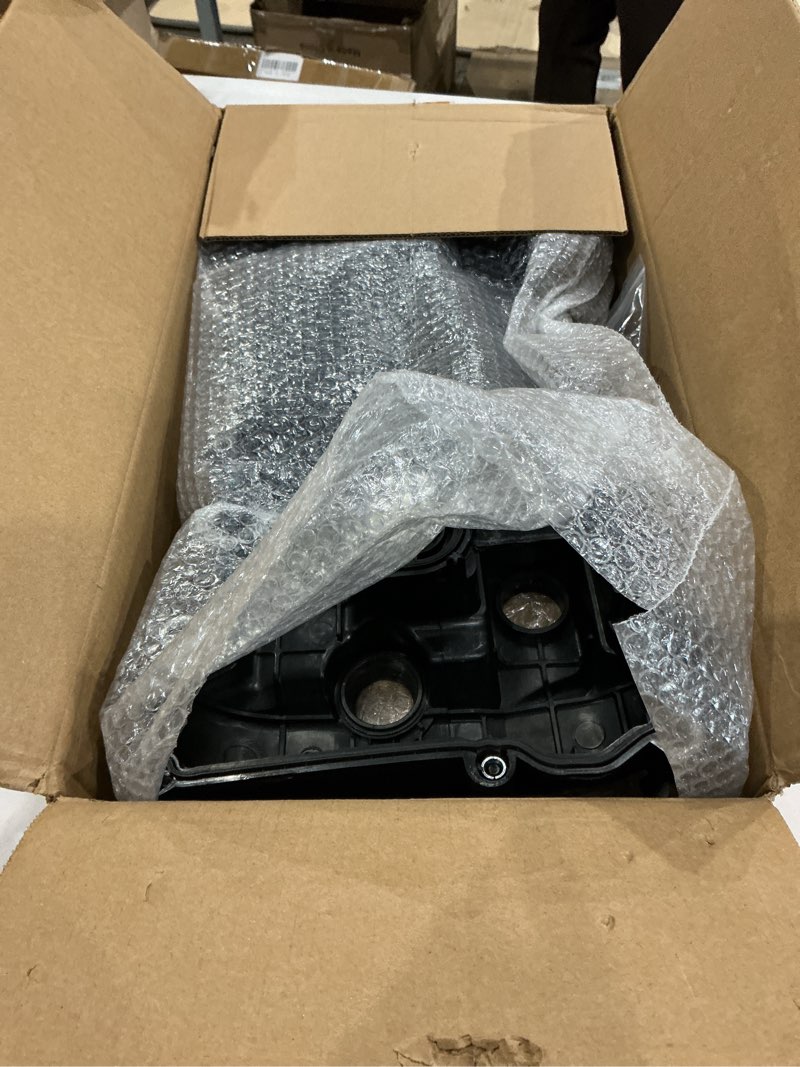 Condition photo showing New/Like New for newyall 2.0l 2.3l engine valve cover with gasket and cap for mazda 3 2.0l/2.3l 2006-2009