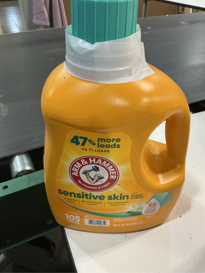 Condition photo showing New/Like New for ARM & HAMMER Sensitive Skin Liquid Laundry Detergent, Fresh Scent, 105 fl oz, 105 Loads Fresh Scent 105 Fl Oz (Pack of 1)