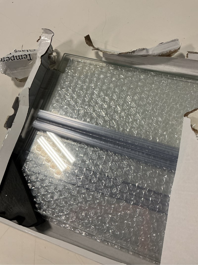 Condition photo showing Good Condition for 29.21x11.69 x0.16in clear tempered glass canopy | aquarium fish tank hoods fits for most 20long/29 gallon fish tanks (aqueon, marine land & perfecto)