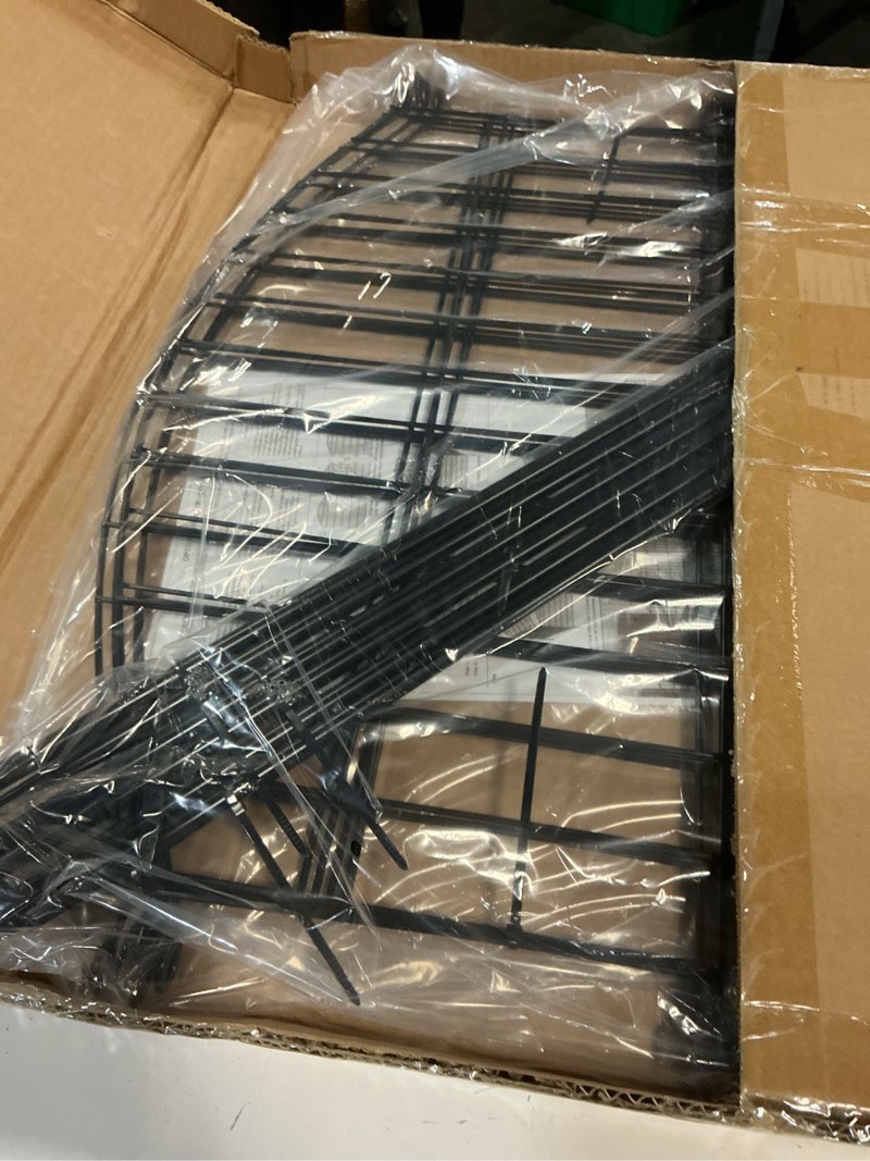 Condition photo showing New/Like New for no dig decorative garden fence animal barrier - 5 panels - 24 in (h) x 10 ft (l) - dog fence outdoor for yard, rabbits and small pets - tall rustproof metal wire fencing border for garden and patio 5 pack - 24 in (h) x 10ft (l)