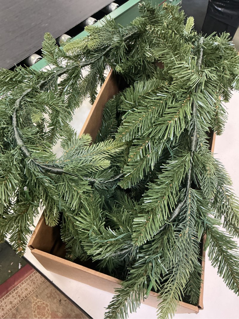 Condition photo showing As Is for 6030491 brand holiday living