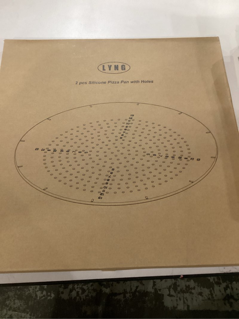 Condition photo showing New/Like New for LYNG Pizza Pan 16 Inch, 2 Pack Silicone Nonstick Pizza Tray For Oven, Pizza Pan With Holes Dishwasher Safe, Suitable For Home Kitchen Dark Baking Black