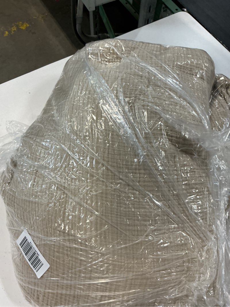 Condition photo showing Good Condition for organic cotton gauze duvet cover, king/cal king, dune