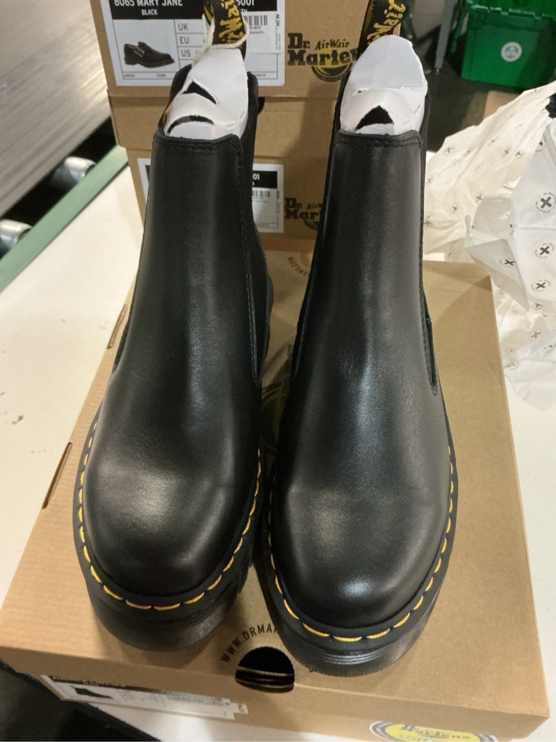 Condition photo showing Good Condition for dr. martens womens audrick nappa leather platform chelsea boots  (size 7 )
