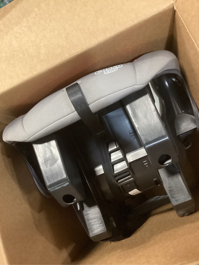 Condition photo showing New/Like New for cosco kids scenera extend infant & toddler convertible car seat