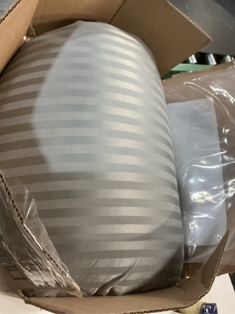 Condition photo showing Good Condition for eiue bed pillows for sleeping 2 pack queen size?super soft down alternative microfiber filled pillows,pillows for side and back sleepers,20 x 30 inches,dark gray dark gray queen (pack of 2)