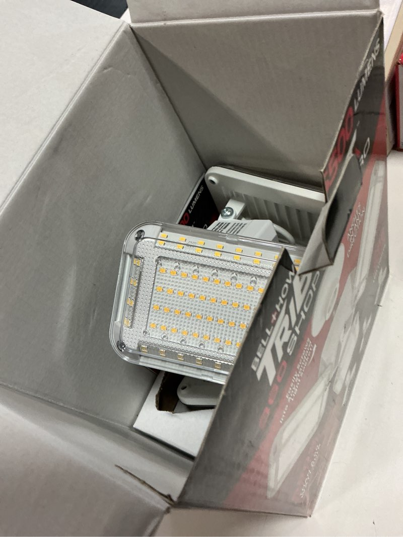Condition photo showing Good Condition for bell + howell 5500-lumen led screw-in ceiling-mounted work light