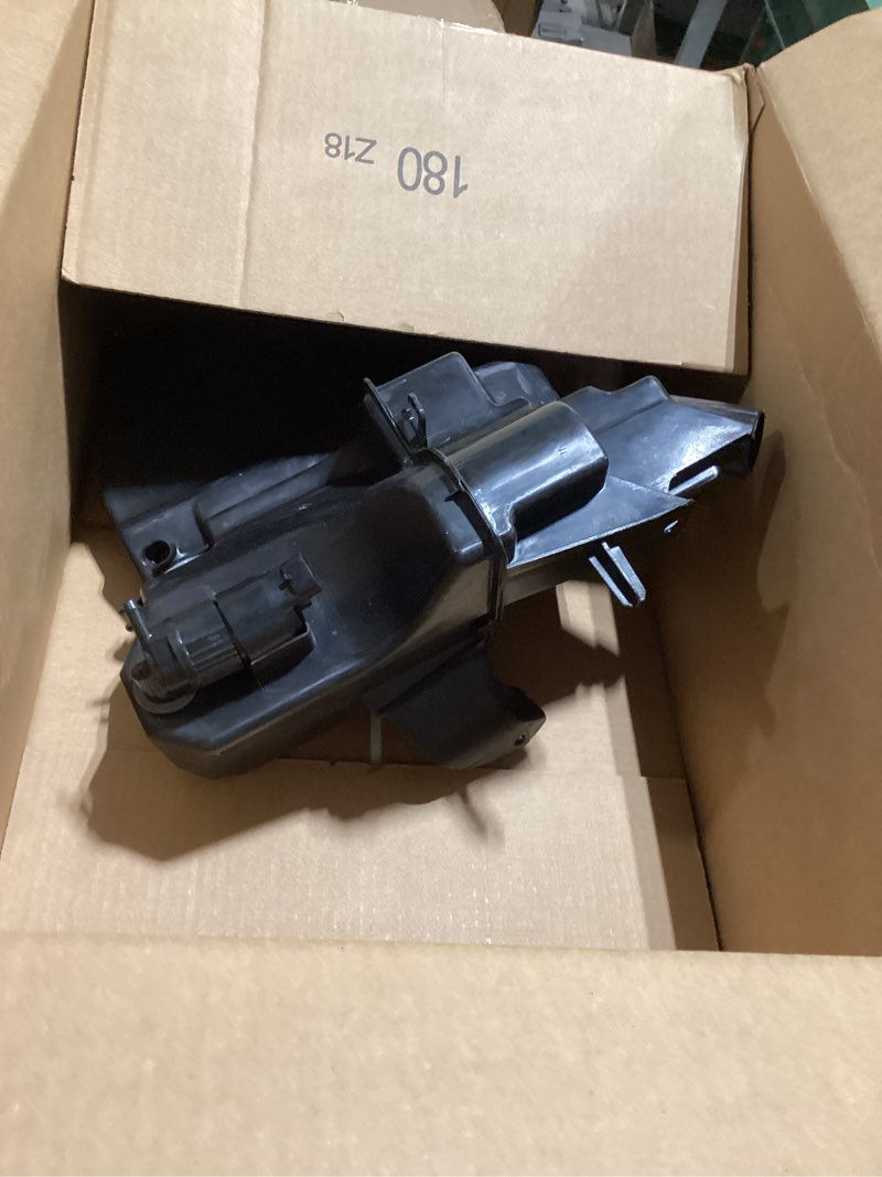 Condition photo showing Good Condition for Windshield Fluid Reservoir with sensor Compatible with NISSAN Maxima 2016-2018, Altima 2013-2018, Washer Fluid Reservoir Pump, Replace# 28910-9HM0A W/ Sensor